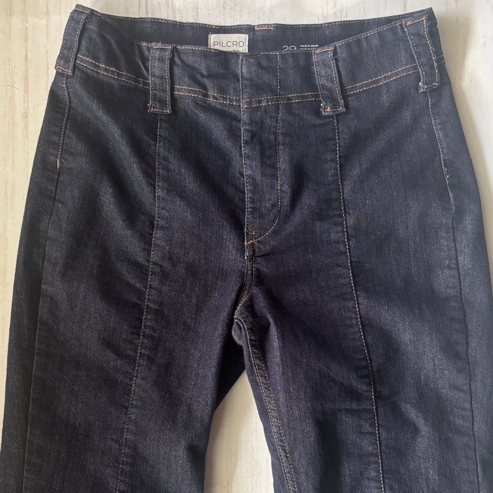 Anthropologie Pilcro Women's Dark Indigo Cropped Jeans in Excellent Cond Size 29